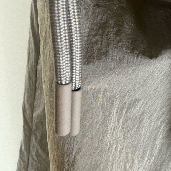 Good American Wide Leg Track Pant in Taupe Drawstring Sheen Size 1/Small - Picture 8 of 10